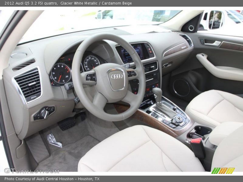 Glacier White Metallic / Cardamom Beige 2012 Audi Q5 3.2 FSI quattro