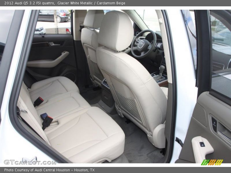 Glacier White Metallic / Cardamom Beige 2012 Audi Q5 3.2 FSI quattro