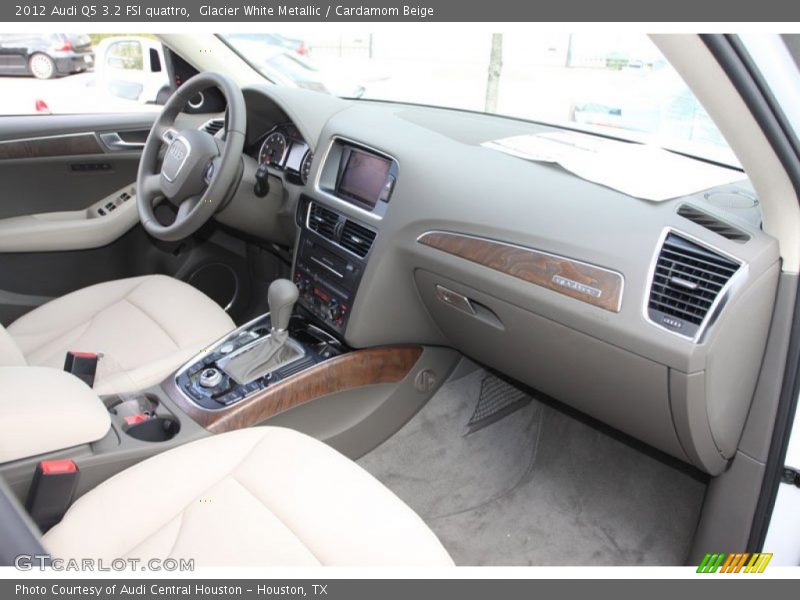 Glacier White Metallic / Cardamom Beige 2012 Audi Q5 3.2 FSI quattro
