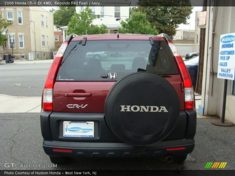 Redondo Red Pearl / Ivory 2006 Honda CR-V EX 4WD
