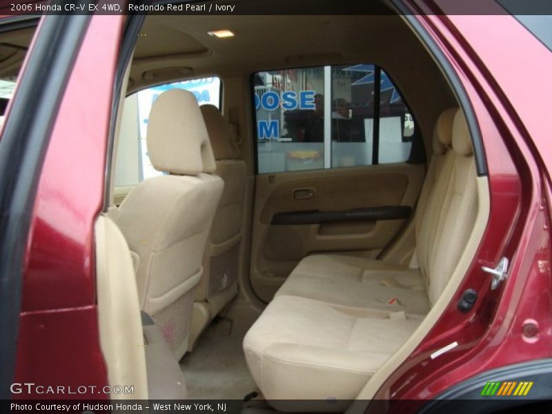 Redondo Red Pearl / Ivory 2006 Honda CR-V EX 4WD