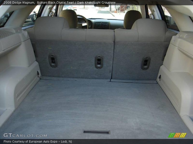 Brilliant Black Crystal Pearl / Dark Khaki/Light Graystone 2008 Dodge Magnum