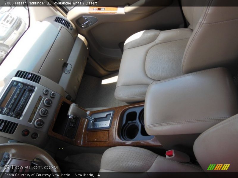 Avalanche White / Desert 2005 Nissan Pathfinder LE