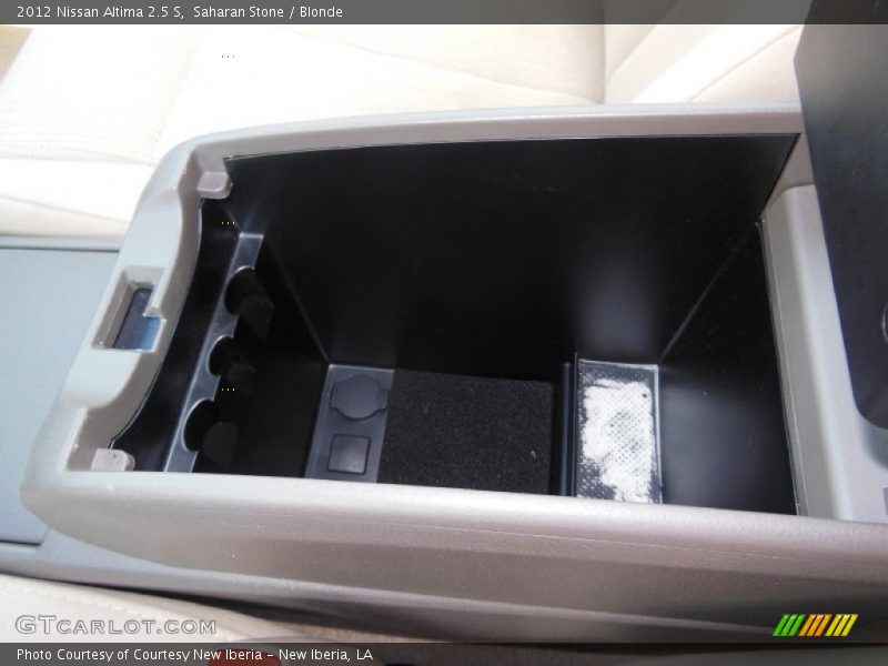 Saharan Stone / Blonde 2012 Nissan Altima 2.5 S