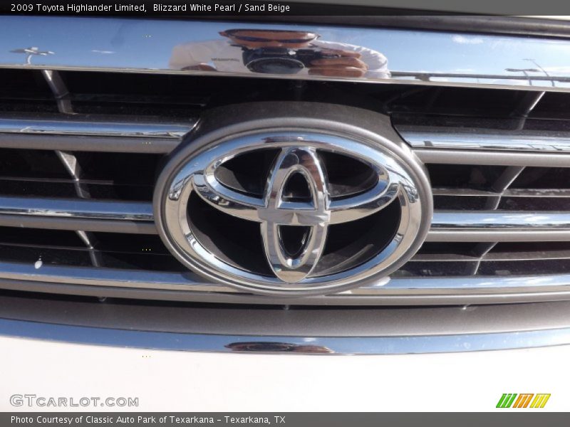 Blizzard White Pearl / Sand Beige 2009 Toyota Highlander Limited