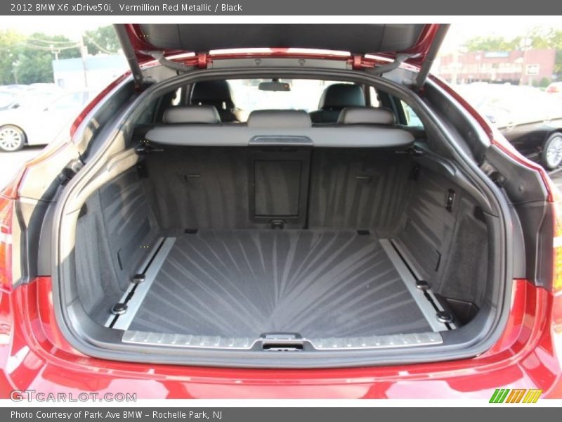  2012 X6 xDrive50i Trunk