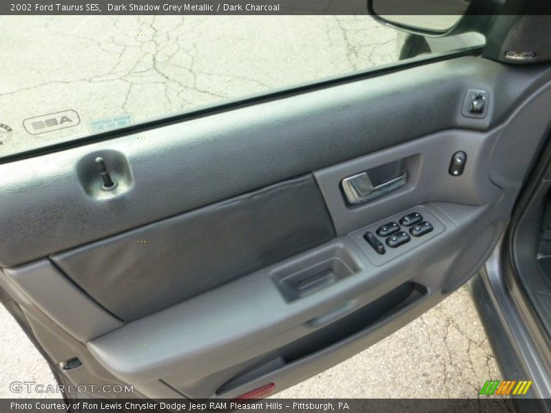 Dark Shadow Grey Metallic / Dark Charcoal 2002 Ford Taurus SES