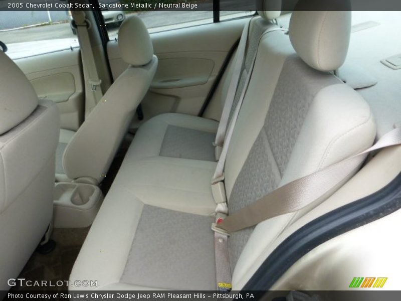 Sandstone Metallic / Neutral Beige 2005 Chevrolet Cobalt Sedan