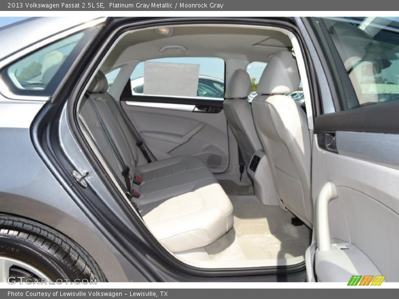 Platinum Gray Metallic / Moonrock Gray 2013 Volkswagen Passat 2.5L SE