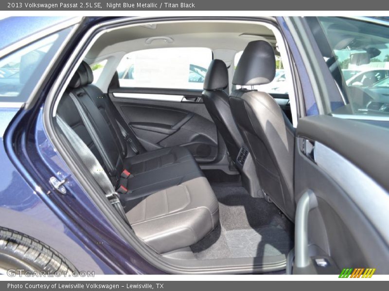 Night Blue Metallic / Titan Black 2013 Volkswagen Passat 2.5L SE
