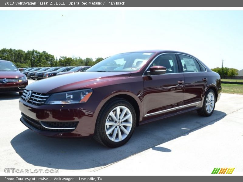 Opera Red Metallic / Titan Black 2013 Volkswagen Passat 2.5L SEL