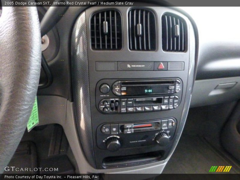 Inferno Red Crystal Pearl / Medium Slate Gray 2005 Dodge Caravan SXT