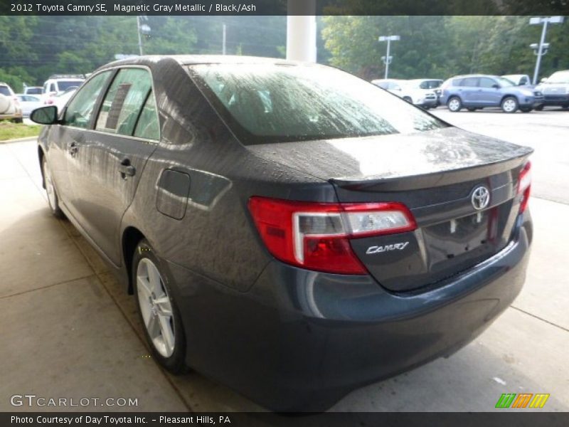 Magnetic Gray Metallic / Black/Ash 2012 Toyota Camry SE