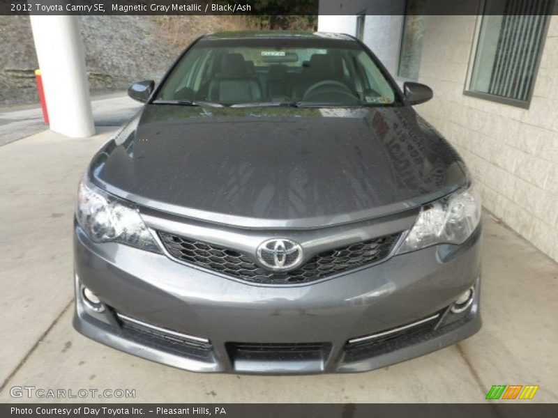 Magnetic Gray Metallic / Black/Ash 2012 Toyota Camry SE