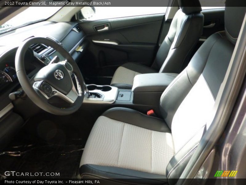 Magnetic Gray Metallic / Black/Ash 2012 Toyota Camry SE