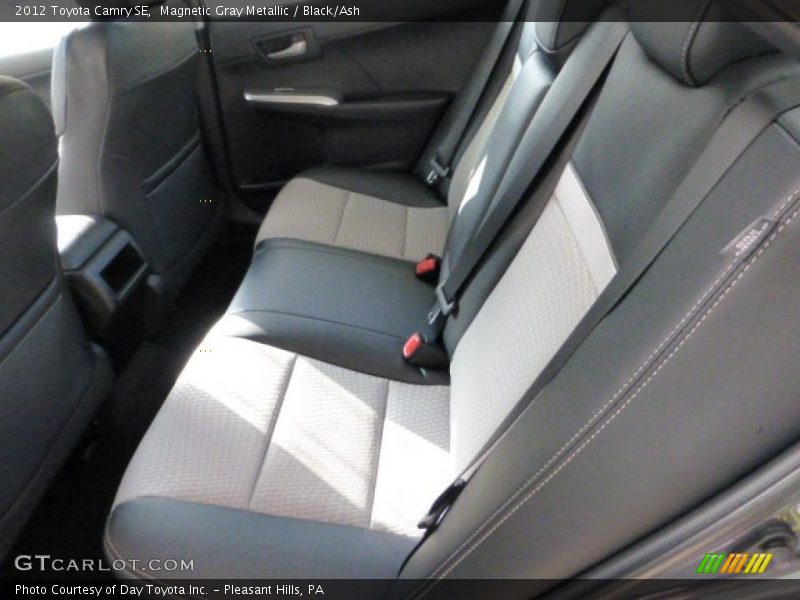 Magnetic Gray Metallic / Black/Ash 2012 Toyota Camry SE