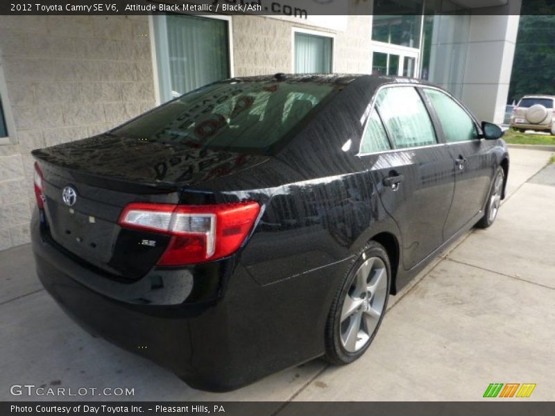 Attitude Black Metallic / Black/Ash 2012 Toyota Camry SE V6