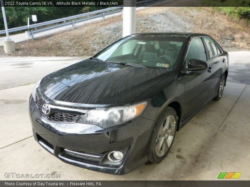 Attitude Black Metallic / Black/Ash 2012 Toyota Camry SE V6