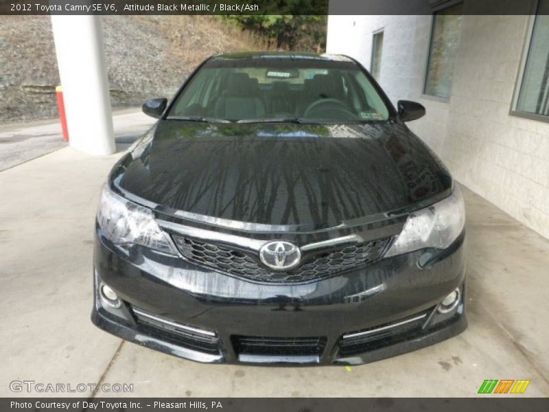 Attitude Black Metallic / Black/Ash 2012 Toyota Camry SE V6
