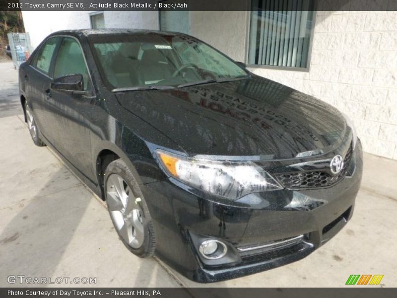 Attitude Black Metallic / Black/Ash 2012 Toyota Camry SE V6