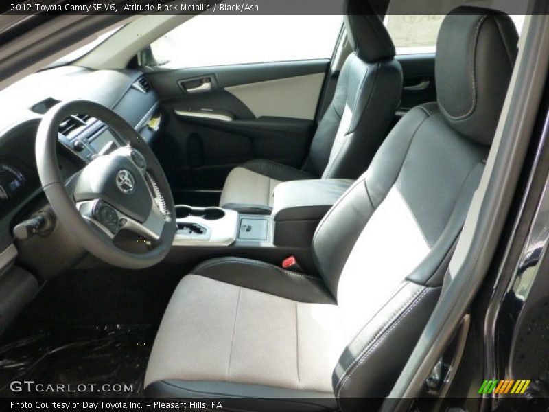 Attitude Black Metallic / Black/Ash 2012 Toyota Camry SE V6