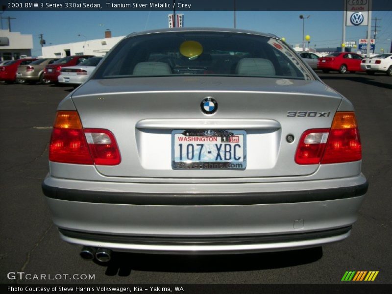 Titanium Silver Metallic / Grey 2001 BMW 3 Series 330xi Sedan