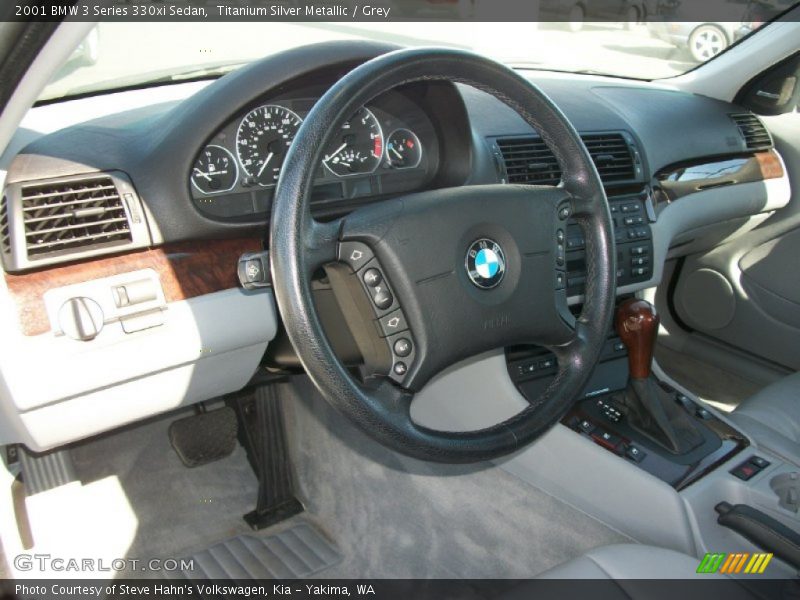 Titanium Silver Metallic / Grey 2001 BMW 3 Series 330xi Sedan