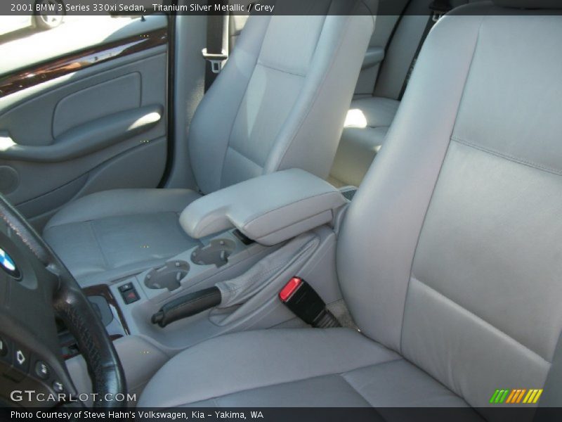 Titanium Silver Metallic / Grey 2001 BMW 3 Series 330xi Sedan