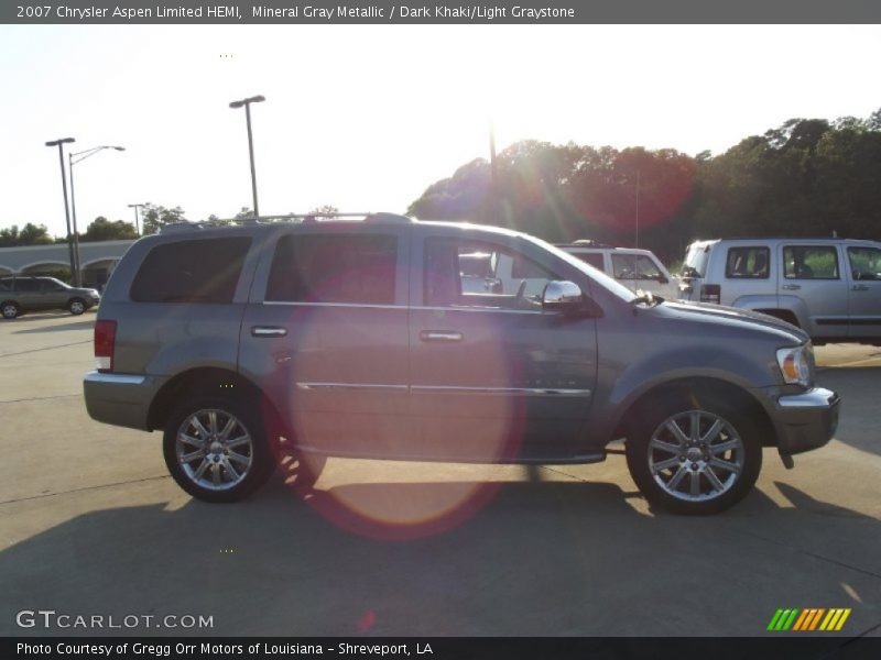 Mineral Gray Metallic / Dark Khaki/Light Graystone 2007 Chrysler Aspen Limited HEMI