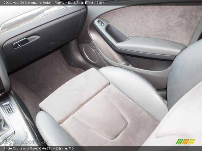 Phantom Black Pearl Effect / Black 2011 Audi S4 3.0 quattro Sedan