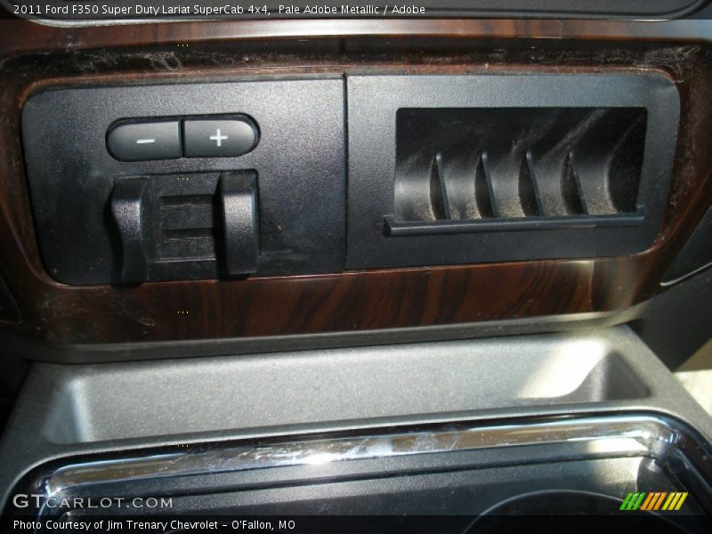 Pale Adobe Metallic / Adobe 2011 Ford F350 Super Duty Lariat SuperCab 4x4