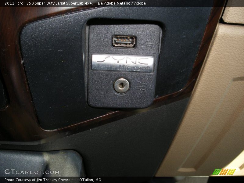 Pale Adobe Metallic / Adobe 2011 Ford F350 Super Duty Lariat SuperCab 4x4