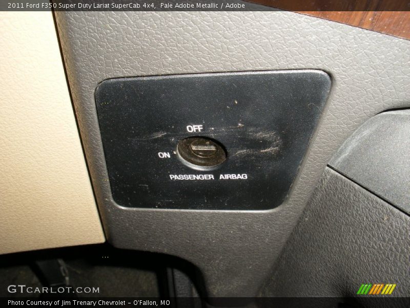 Pale Adobe Metallic / Adobe 2011 Ford F350 Super Duty Lariat SuperCab 4x4