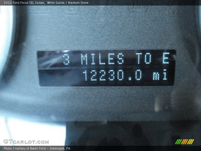 White Suede / Medium Stone 2011 Ford Focus SEL Sedan