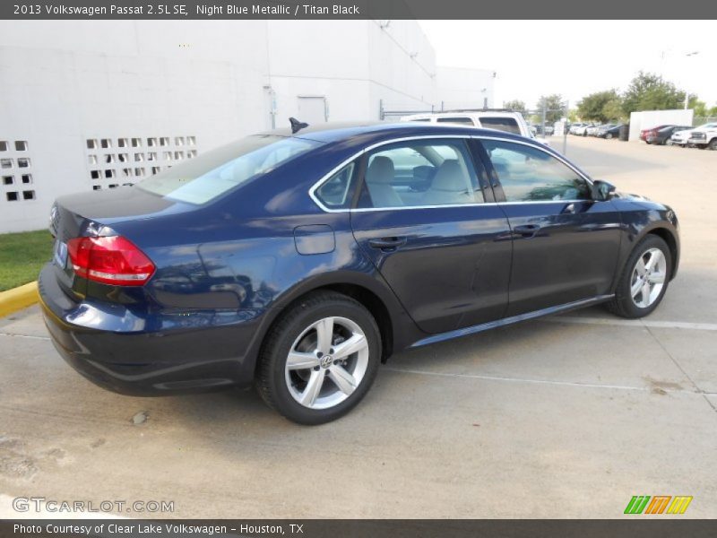 Night Blue Metallic / Titan Black 2013 Volkswagen Passat 2.5L SE