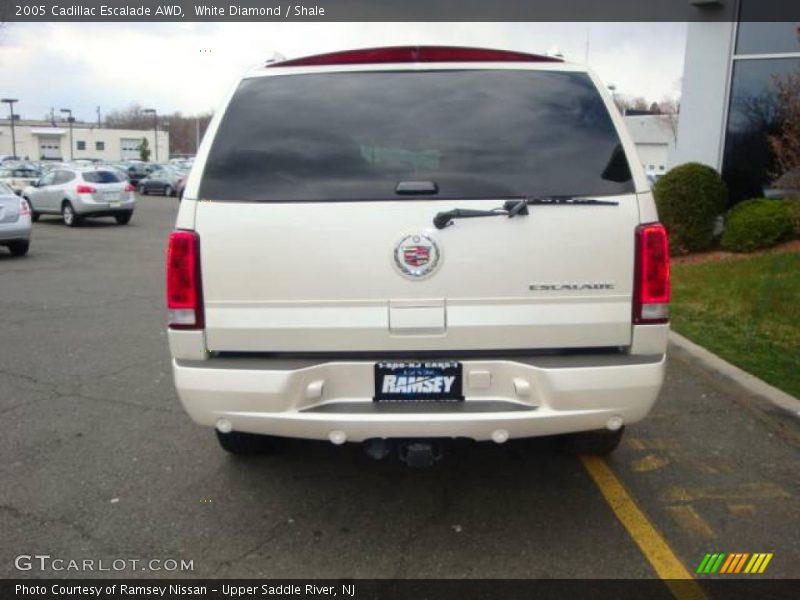 White Diamond / Shale 2005 Cadillac Escalade AWD