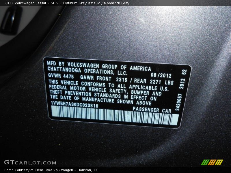 Platinum Gray Metallic / Moonrock Gray 2013 Volkswagen Passat 2.5L SE
