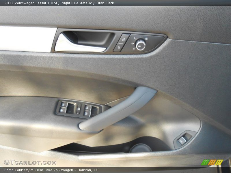 Night Blue Metallic / Titan Black 2013 Volkswagen Passat TDI SE