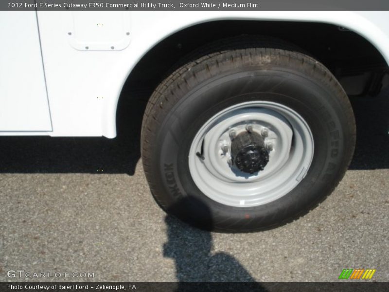 Oxford White / Medium Flint 2012 Ford E Series Cutaway E350 Commercial Utility Truck
