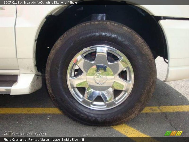 White Diamond / Shale 2005 Cadillac Escalade AWD