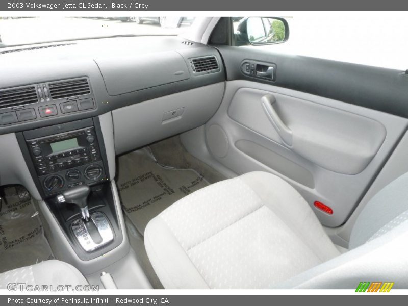 Black / Grey 2003 Volkswagen Jetta GL Sedan