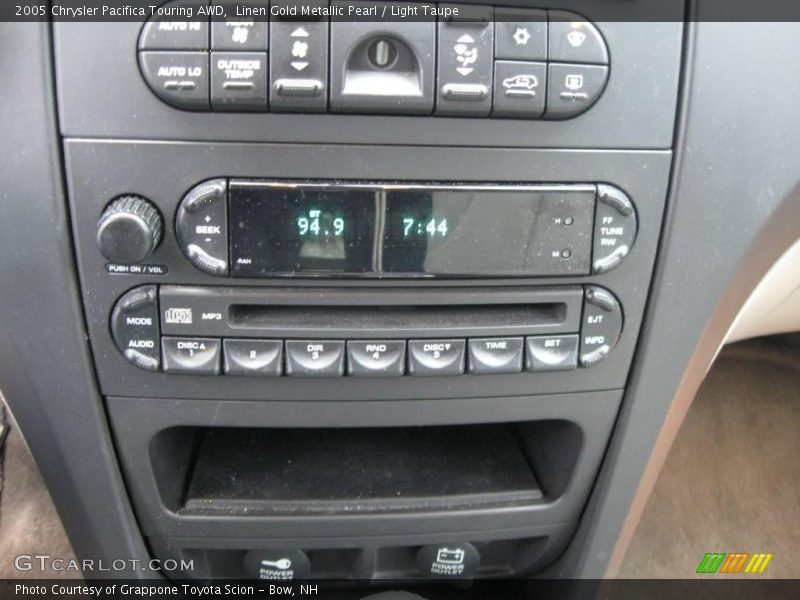 Linen Gold Metallic Pearl / Light Taupe 2005 Chrysler Pacifica Touring AWD