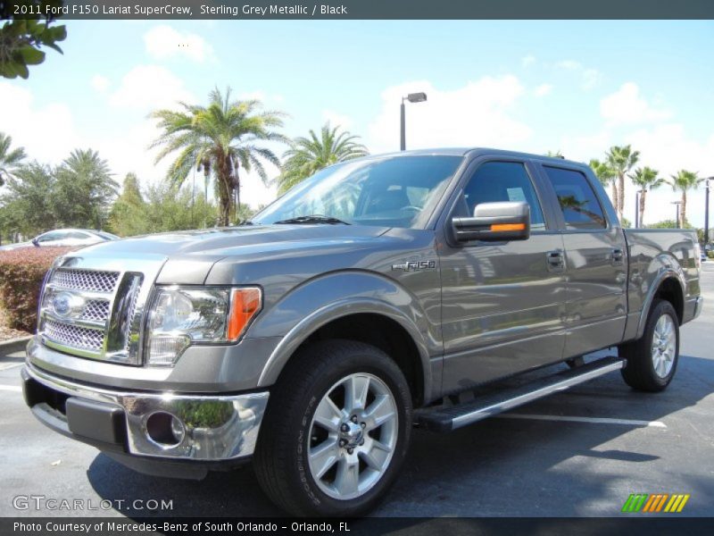 Front 3/4 View of 2011 F150 Lariat SuperCrew
