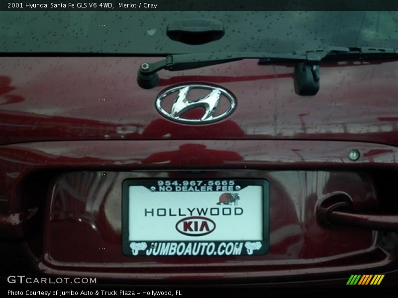 Merlot / Gray 2001 Hyundai Santa Fe GLS V6 4WD