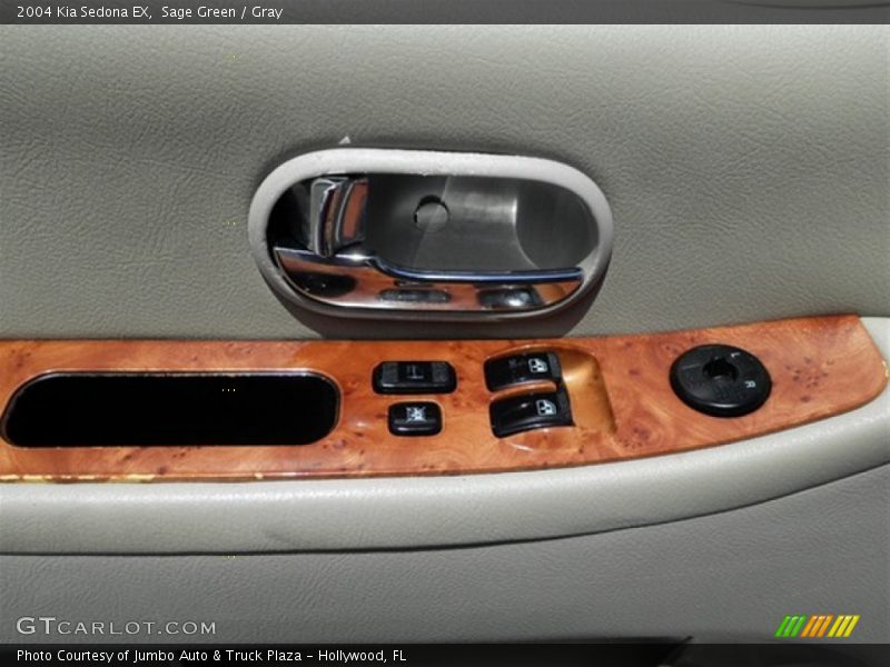 Sage Green / Gray 2004 Kia Sedona EX