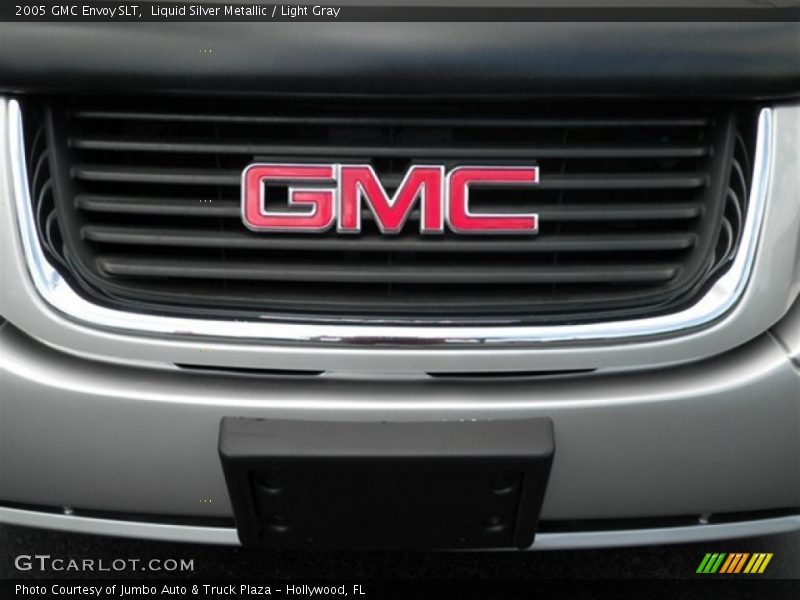 Liquid Silver Metallic / Light Gray 2005 GMC Envoy SLT