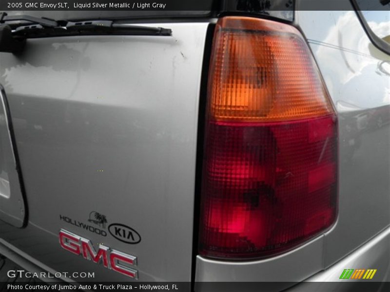 Liquid Silver Metallic / Light Gray 2005 GMC Envoy SLT
