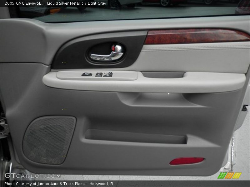 Liquid Silver Metallic / Light Gray 2005 GMC Envoy SLT
