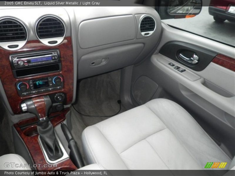 Liquid Silver Metallic / Light Gray 2005 GMC Envoy SLT
