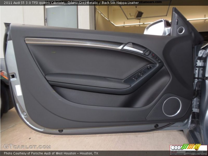 Quartz Grey Metallic / Black Silk Nappa Leather 2011 Audi S5 3.0 TFSI quattro Cabriolet